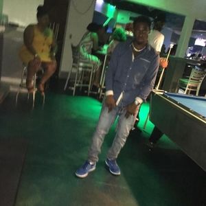 Meet your Posher, Earnest